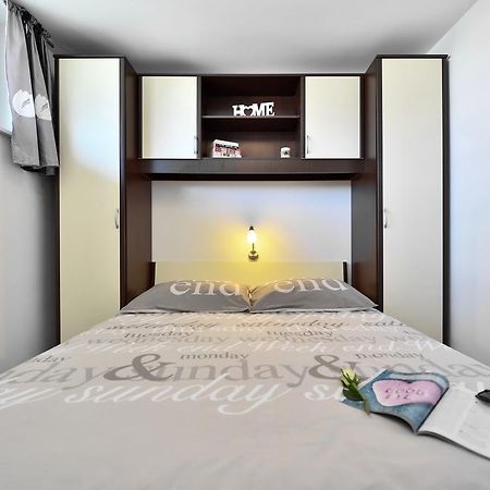 Aspalathos Dream Apartment Split Kamer foto